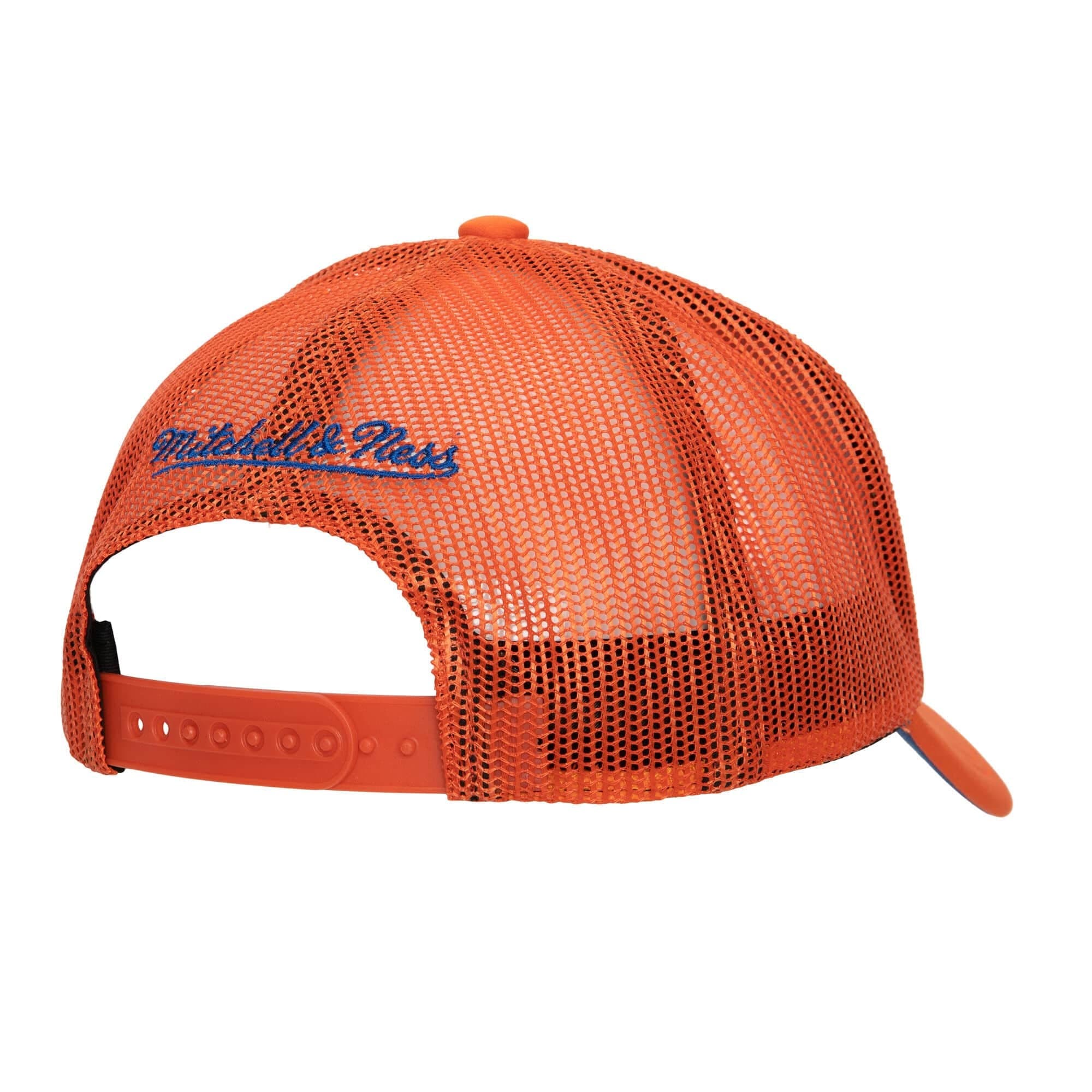 Mitchell-Ness-Puff-The-Magic-Trucker-Snapback-HWC-New-York-Knicks-1