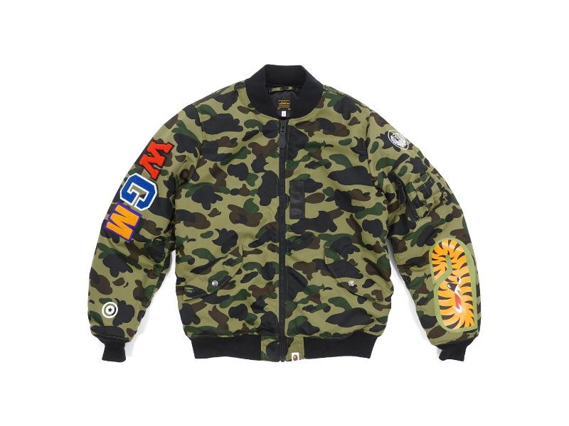 Куртка BAPE 1st Camo Back Shark MA1 Jacket Green