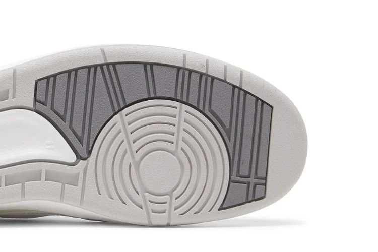 Кроссовки Air Jordan 2 Retro 'White Cement'