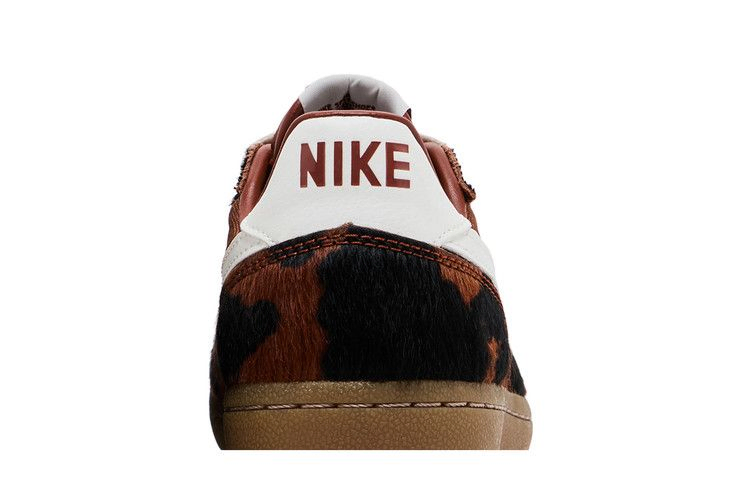 wmns-field-general-82-cinnamon-cow-print-im5768-200_06
