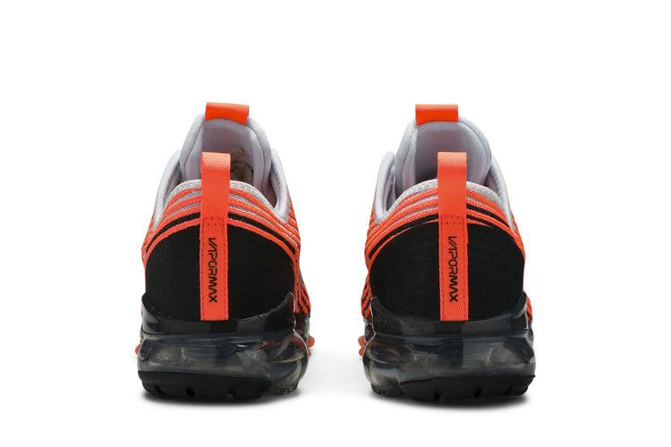 air-vapormax-flyknit-3-gs-bright-mango-bq5238-800_05