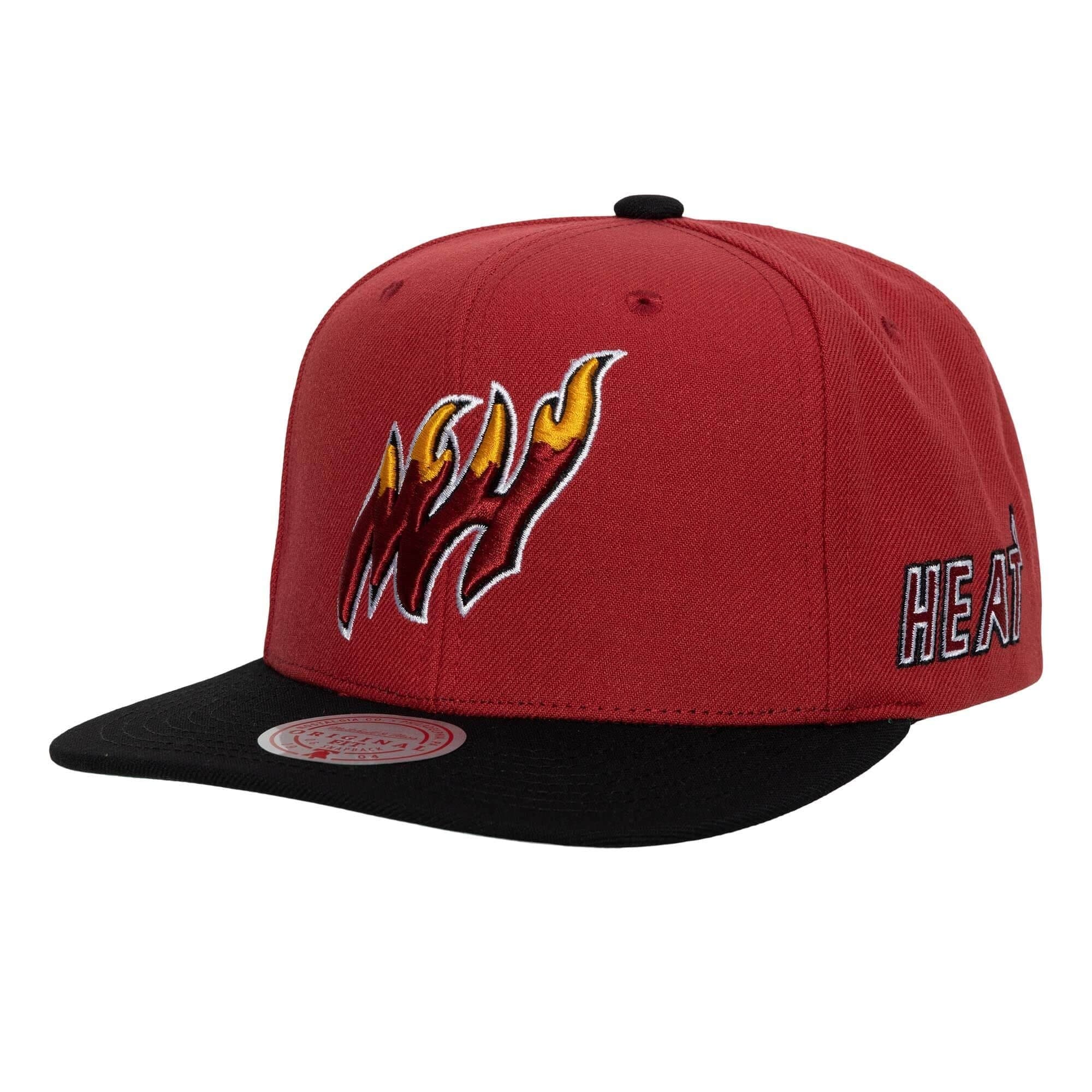 Бейсболка Mitchell & Ness Team Origins Snapback HWC Miami Heat Hat