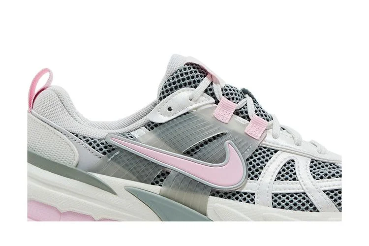 Кроссовки Nike Wmns V2K Run 'Light Pumice Pink Foam'