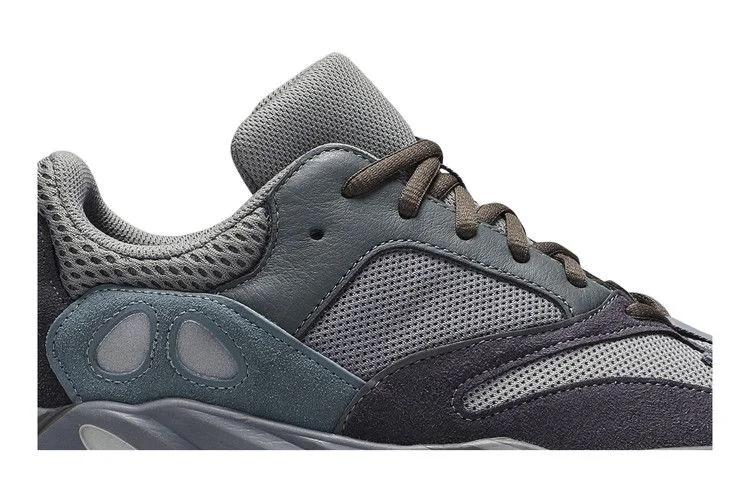 Кроссовки adidas Yeezy Boost 700 'Teal Blue'