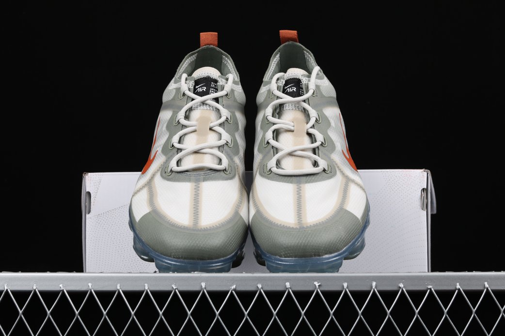 Air-VaporMax-2019-Light-Olive-6