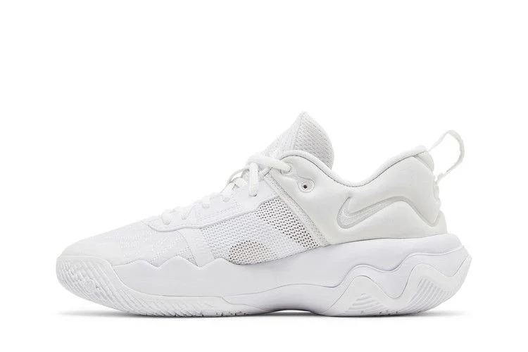 Krossovki-Nike-Giannis-Immortality-3-EP-Triple-White-2