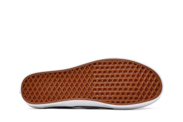 house-of-terror-x-classic-slip-on-it-vn0a5ao85db_03