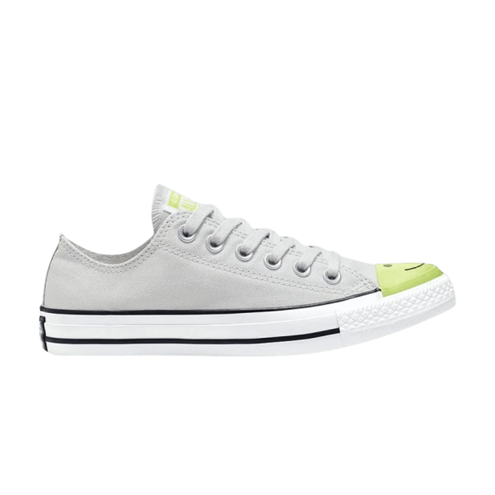 Krossovki-Converse-Chuck-Taylor-All-Star-Low-Smiley-Face