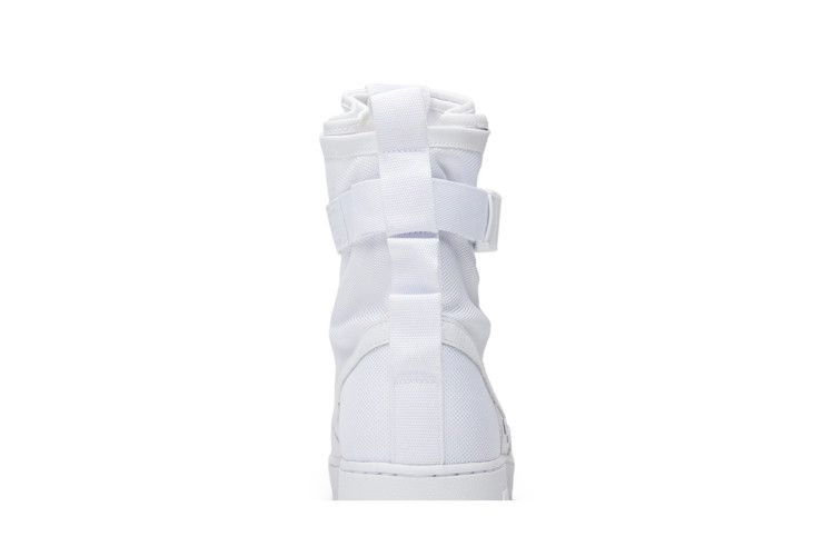 Кроссовки Nike SF Air Force 1 'QS'