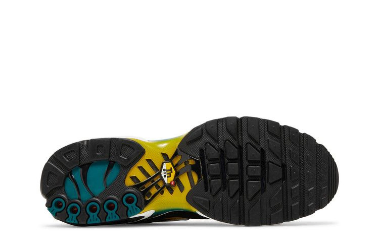 Кроссовки Nike Air Max Plus 'Black University Gold Spruce'