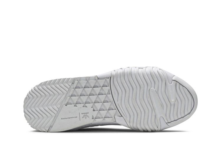 alexander-wang-x-turnout-trainer-light-brown-fv2914_03