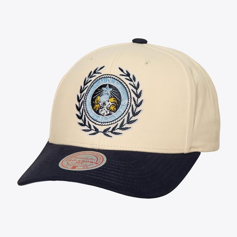 Бейсболка Mitchell & Ness White North Carolina Tar Heels Collegiate Pro Vintage Snapback Hat