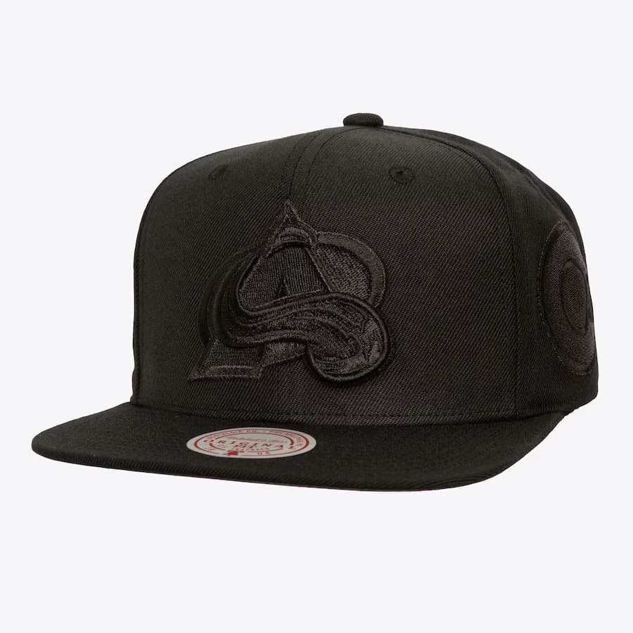 Mitchell-Ness-Black-Colorado-Avalanche-Pearl-Snapback-Hat