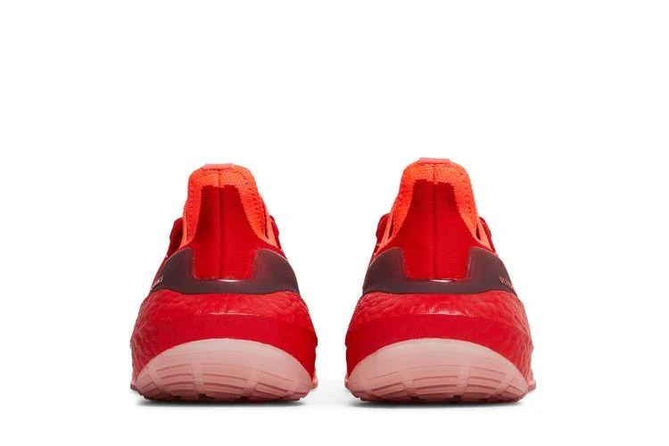 Krossovki-adidas-UltraBoost-22-Vivid-Red-5