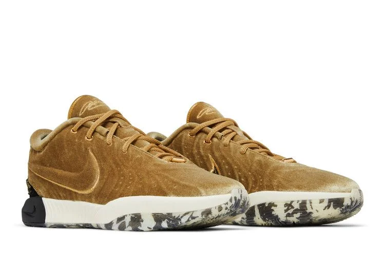 Krossovki-The-Shop-x-Nike-LeBron-21-Nobility-7