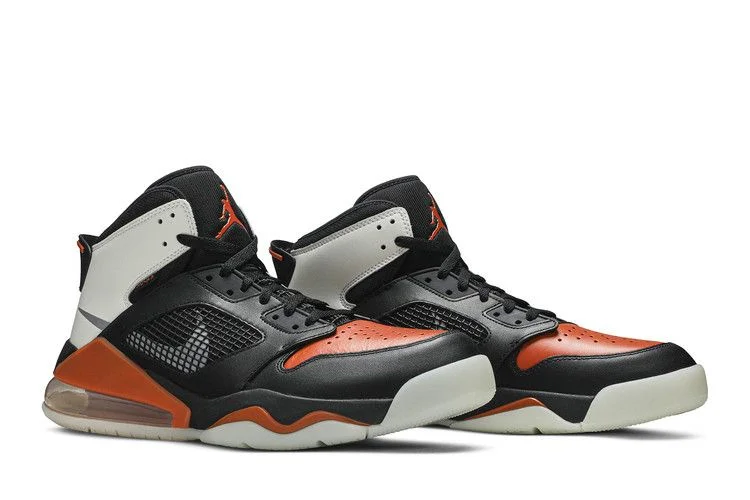 Krossovki-Air-Jordan-Mars-270-Shattered-Backboard-7