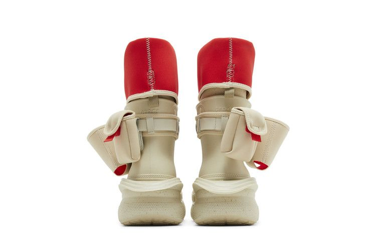Кроссовки Crocs Pringles x Classic Crush Boot 'Bone'