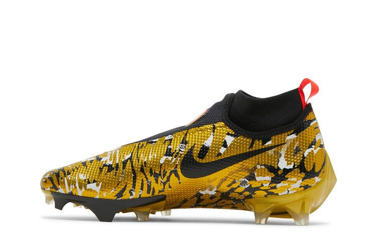 Кроссовки Nike Vapor Edge Pro 'OBJ - Metallic Vivid Gold'