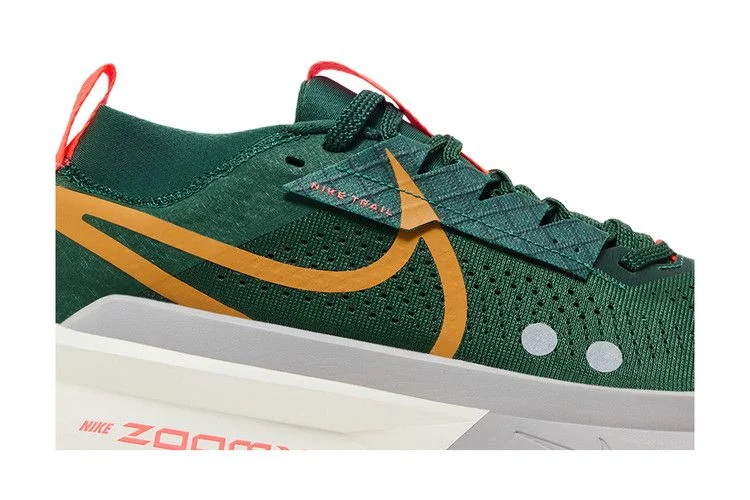 Кроссовки Nike ZoomX Zegama 2 'Fir Desert Ochre'