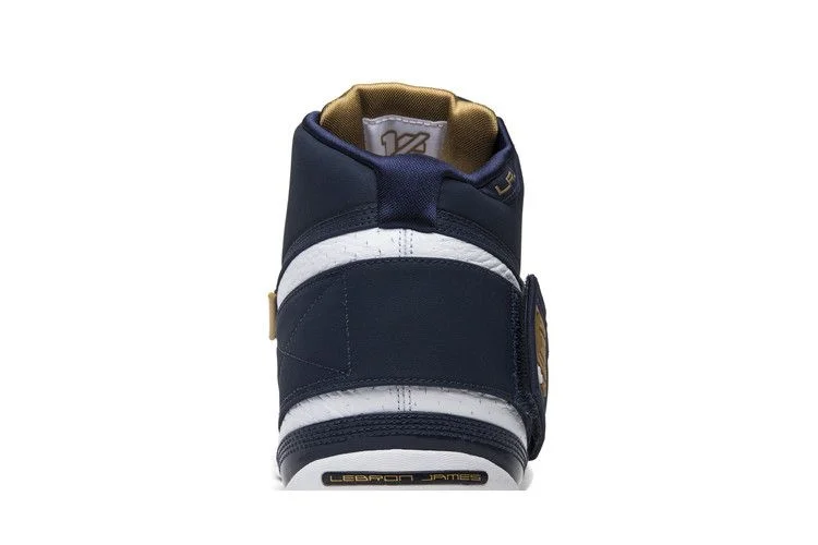 Krossovki-Nike-LeBron-Soldier-1-25-Straight-6