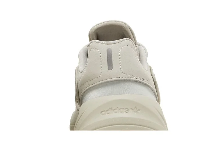 Кроссовки Adidas Ozelia 'Metallic Grey'