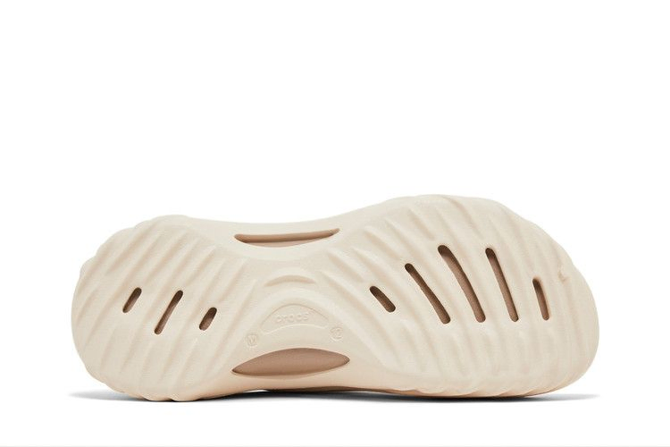 Кроссовки Crocs Echo Wave 'Almond Tint'