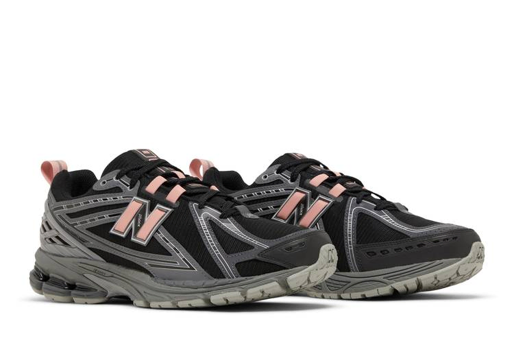 1906r-black-pink-moon-m1906rhc_07