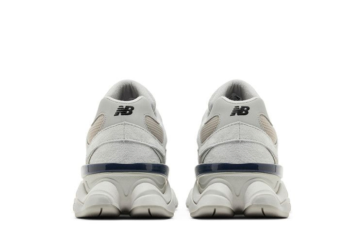 Кроссовки New Balance 9060 'Silver Metallic Grey'