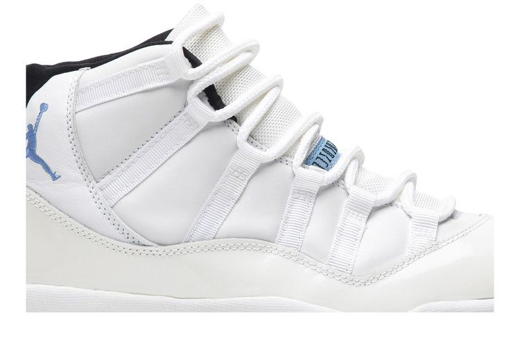 Кроссовки Air Jordan 11 Retro 'Columbia' 2001