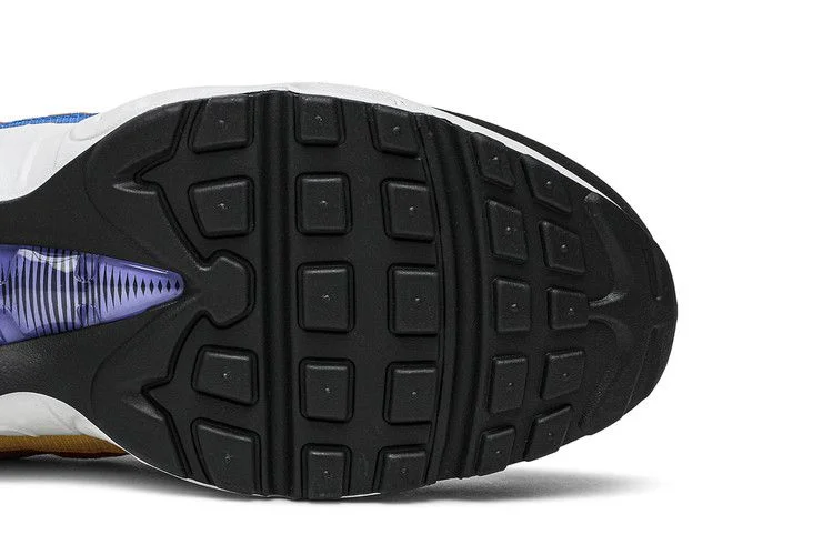 Krossovki-Nike-Air-Max-95-Black-History-Month-4