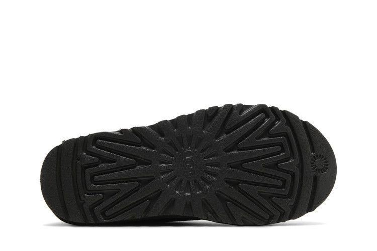 wmns-neumel-boot-black-1094269-blk_03