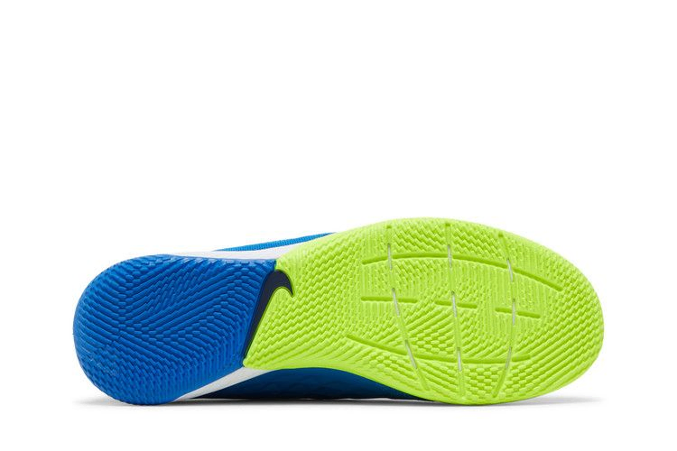 react-tiempo-legend-8-pro-ic-soar-volt-at6134-474_03
