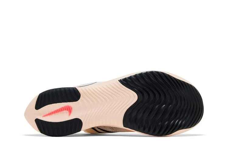 Кроссовки Nike ZoomX Streakfly 'Guava Ice'