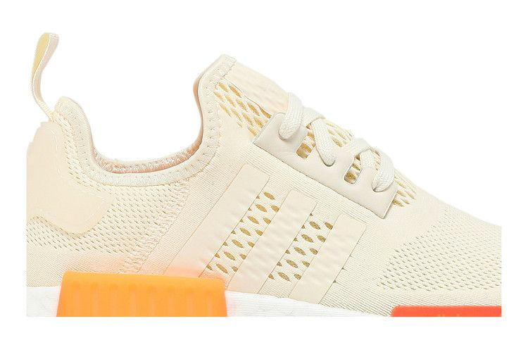 nmd_r1-cream-white-screaming-orange-fy5984_01