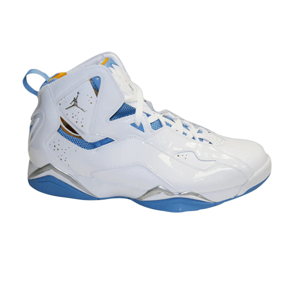 Krossovki-Air-Jordan-True-Flight-University-Blue
