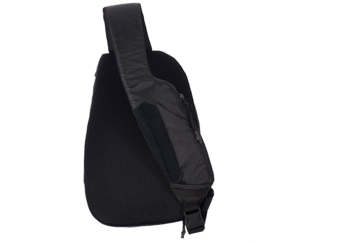 Сумка Palace adidas Palace Juventus Bag Black