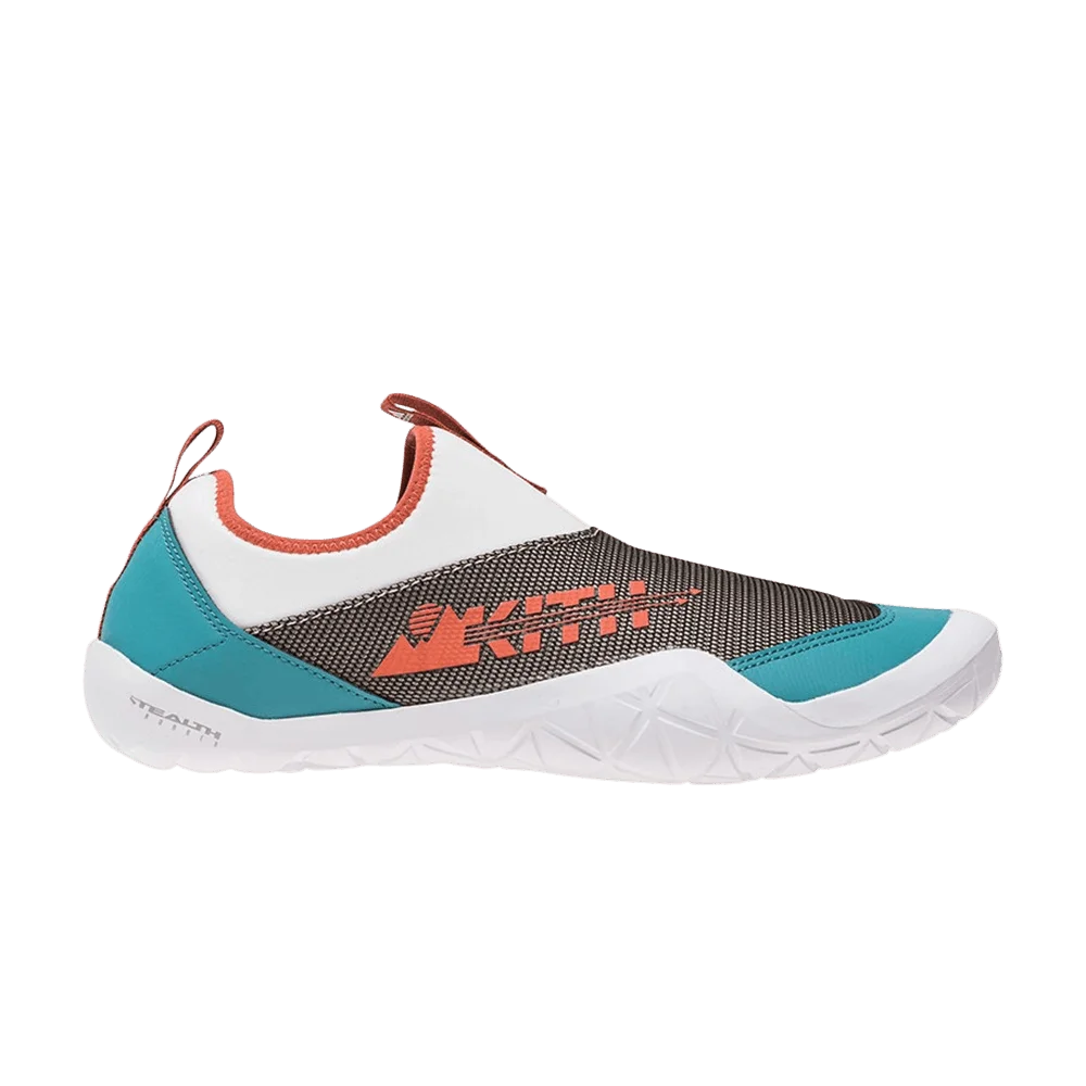 Krossovki-Kith-x-adidas-Terrex-Jawpaw-2
