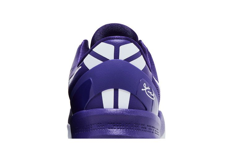 kobe-8-protro-tb-promo-court-purple-hm6469-500_06