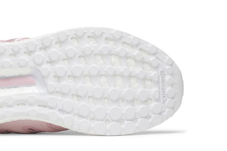 wmns-ultraboost-5-0-clear-pink-gv7721_04