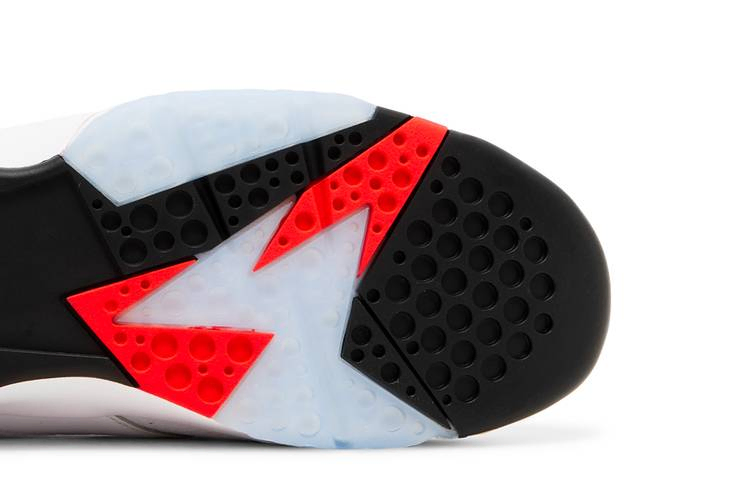 Кроссовки Air Jordan 7 Retro 'White Infrared'