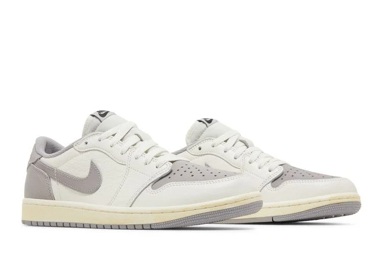 Krossovki-Air-Jordan-1-Retro-Low-OG-Atmosphere-Grey-7