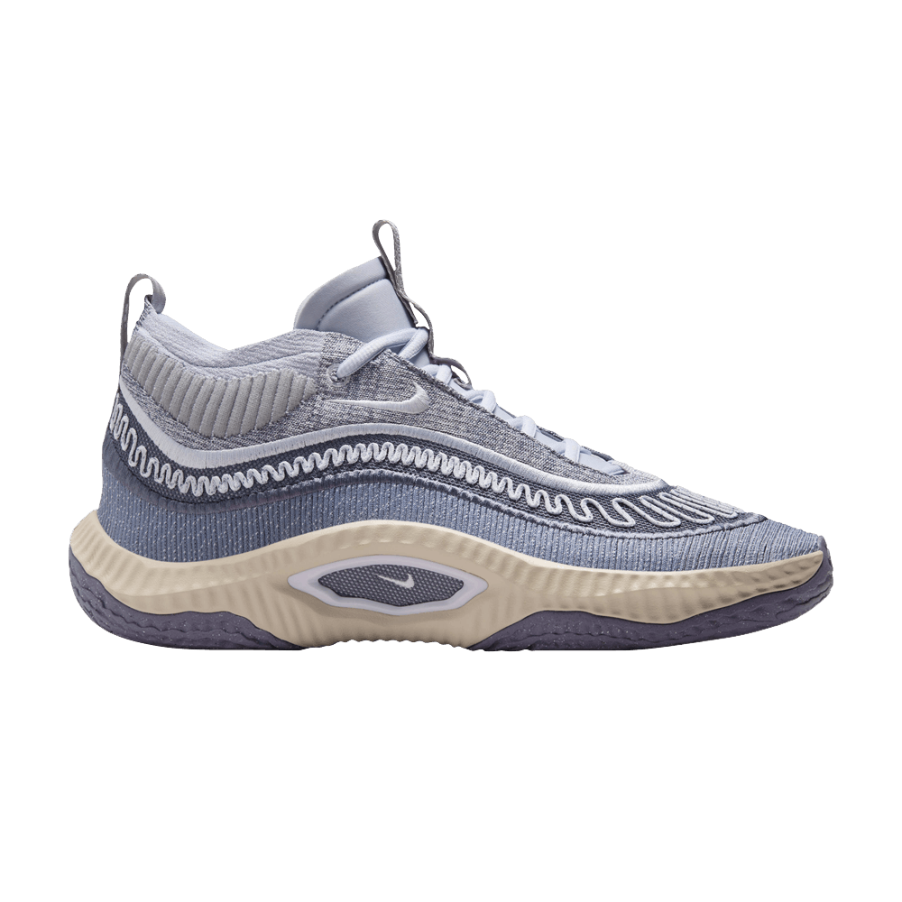 Кроссовки Nike Cosmic Unity 3 'Be True To Her School'
