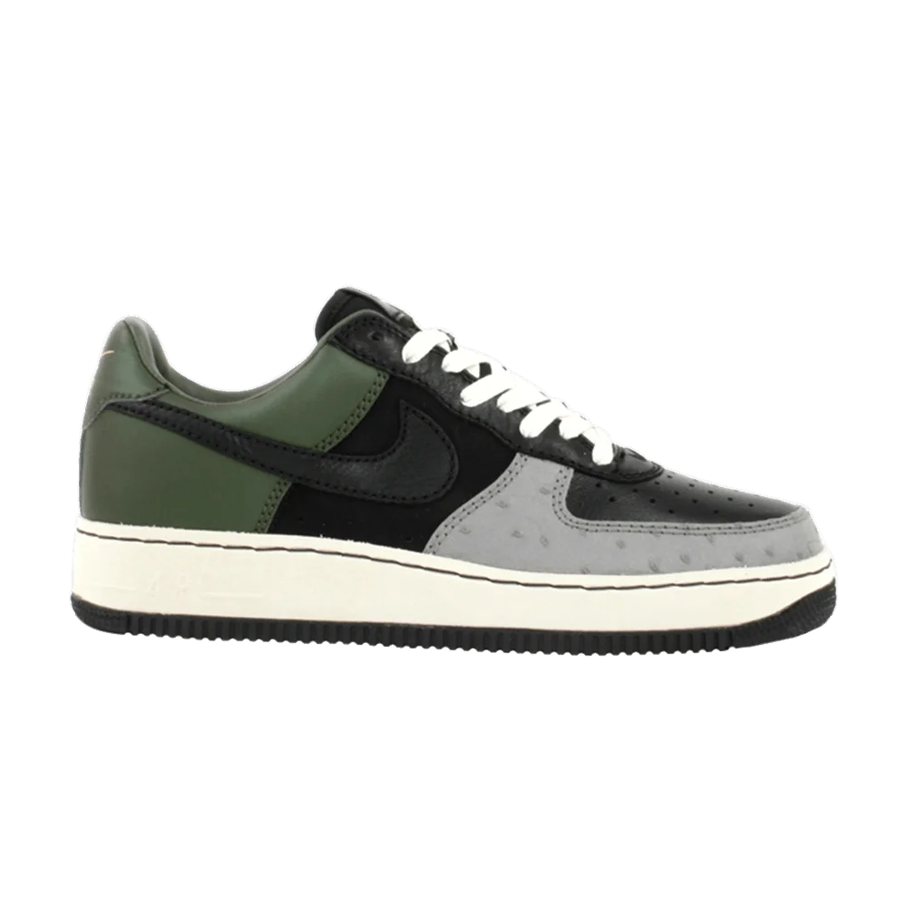 Krossovki-Nike-Air-Force-1-Low-Inside-Out
