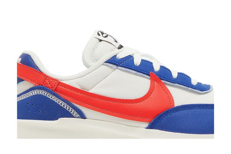 waffle-debut-swoosh-old-royal-habanero-red-dv0527-001_01
