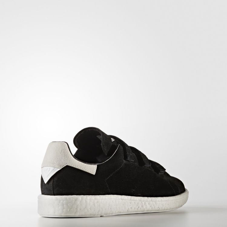 white-mountaineering-x-stan-smith-cf-core-black-cg3650_02