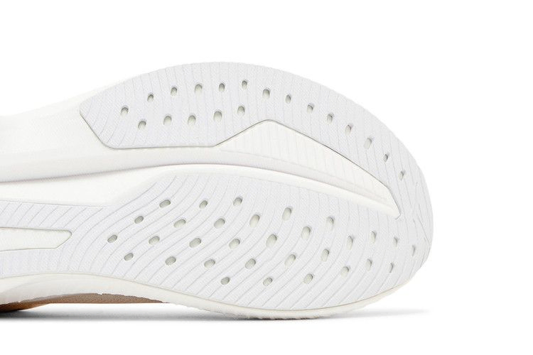 Кроссовки HOKA Wmns Mach 6 LA 'White'