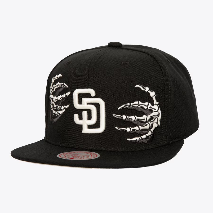 Бейсболка Mitchell & Ness Black San Diego Padres Snapback Hat