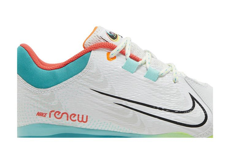 Кроссовки Nike Wmns Hyperdiamond 4 Pro 'White Turbo Green'