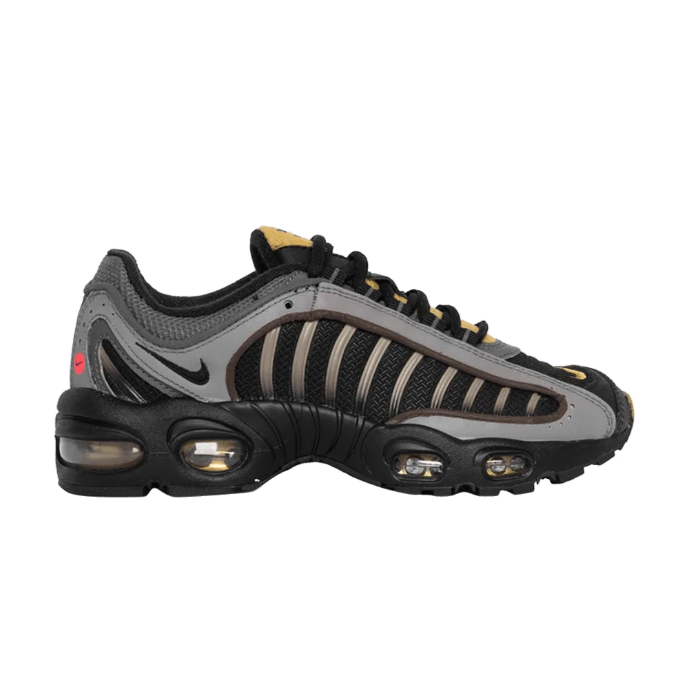 Krossovki-Nike-Air-Max-Tailwind-4-Metallic-Pewter