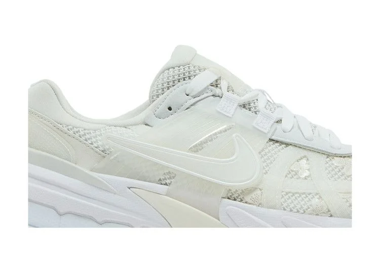 Кроссовки Nike Wmns V2K Run 'Summit White'